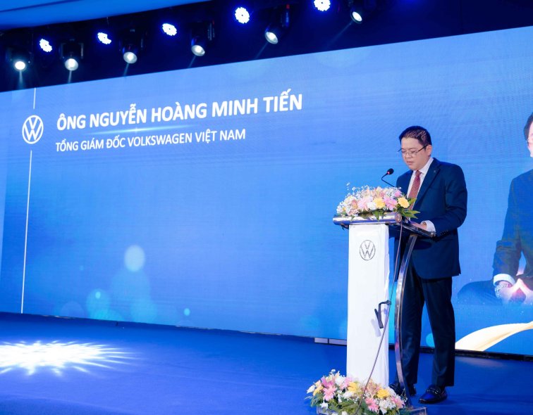 Khai trương đại lý phân phối xe ô tô tiêu chuẩn châu Âu Volkswagen Vinh